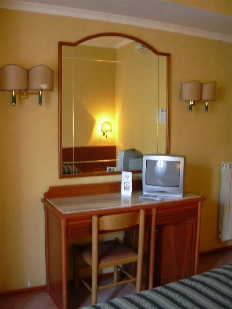 Hotel Pomezia Rome