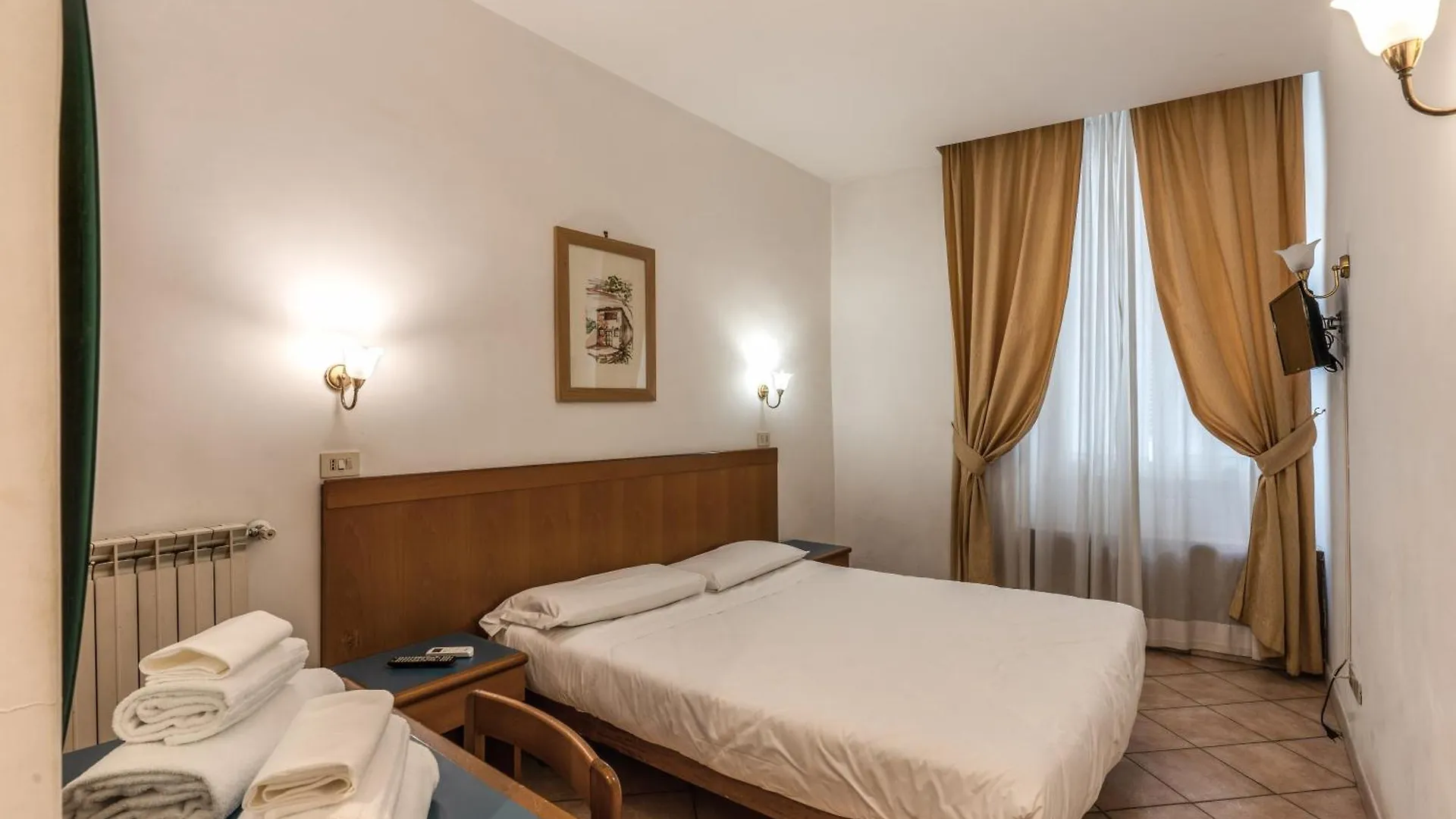 רומא Hotel Pomezia 2*,  איטליה