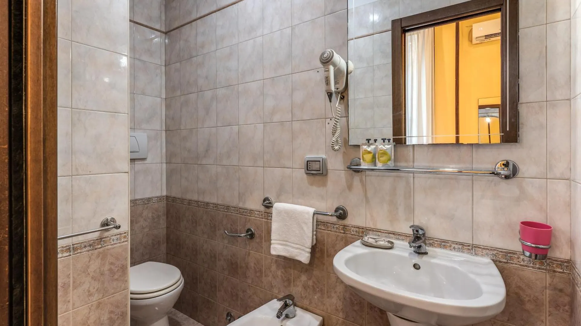 Hotel Pomezia Roma
