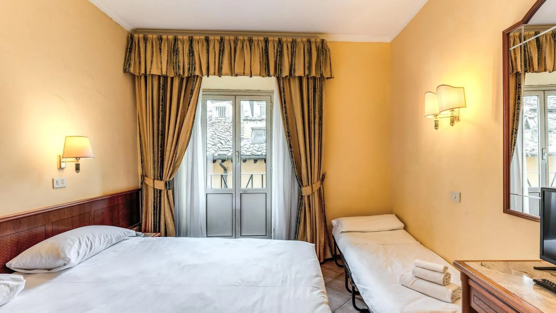 Hotel Pomezia Roma 2*,